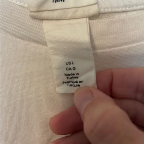 H&M Floral Graphic White T-Shirt - Picture 2 of 7